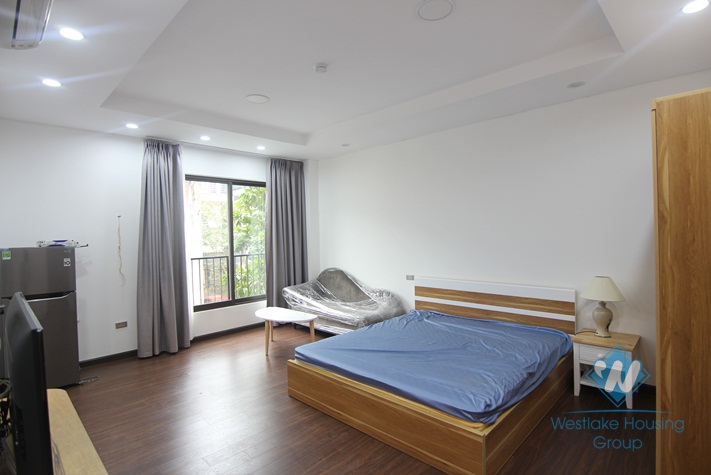 A new and modern studio for rent in Xuan Dieu, Tay Ho, Ha Noi
